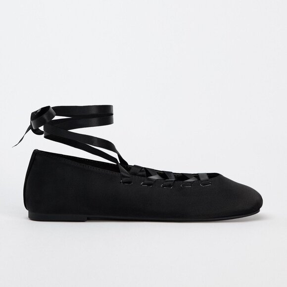 Zara Black Tied Ballet Flats size 9 - Picture 1 of 13